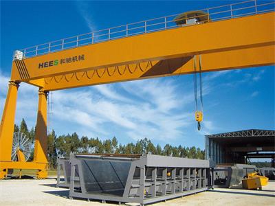 橋式<a href=http://www.congjapan.com.cn>起重機</a>